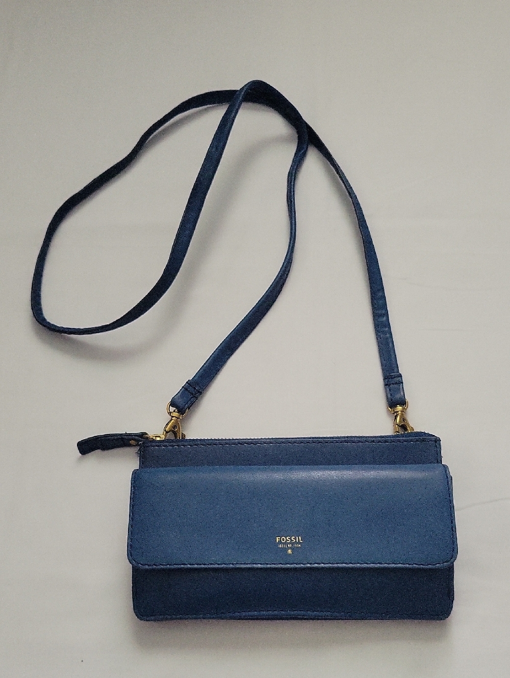 Fossil Blue Leather Crossbody Wallet with Gold Hardware